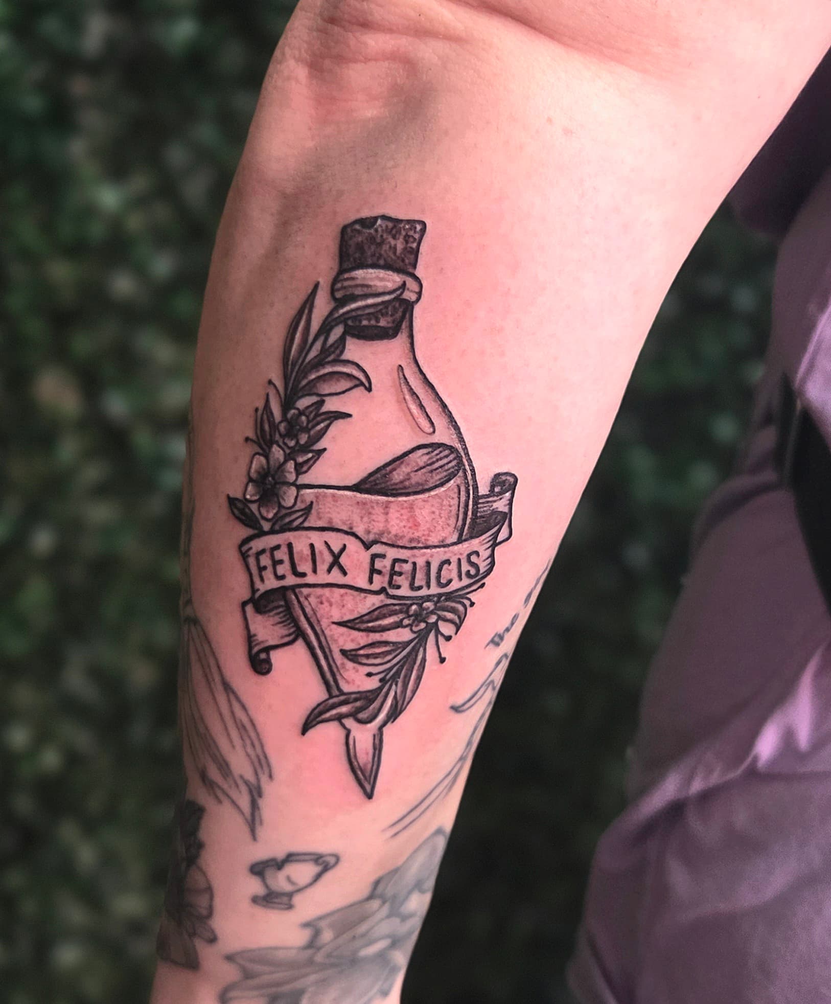 Neo-Traditional & Traditional tattoo by D Christi